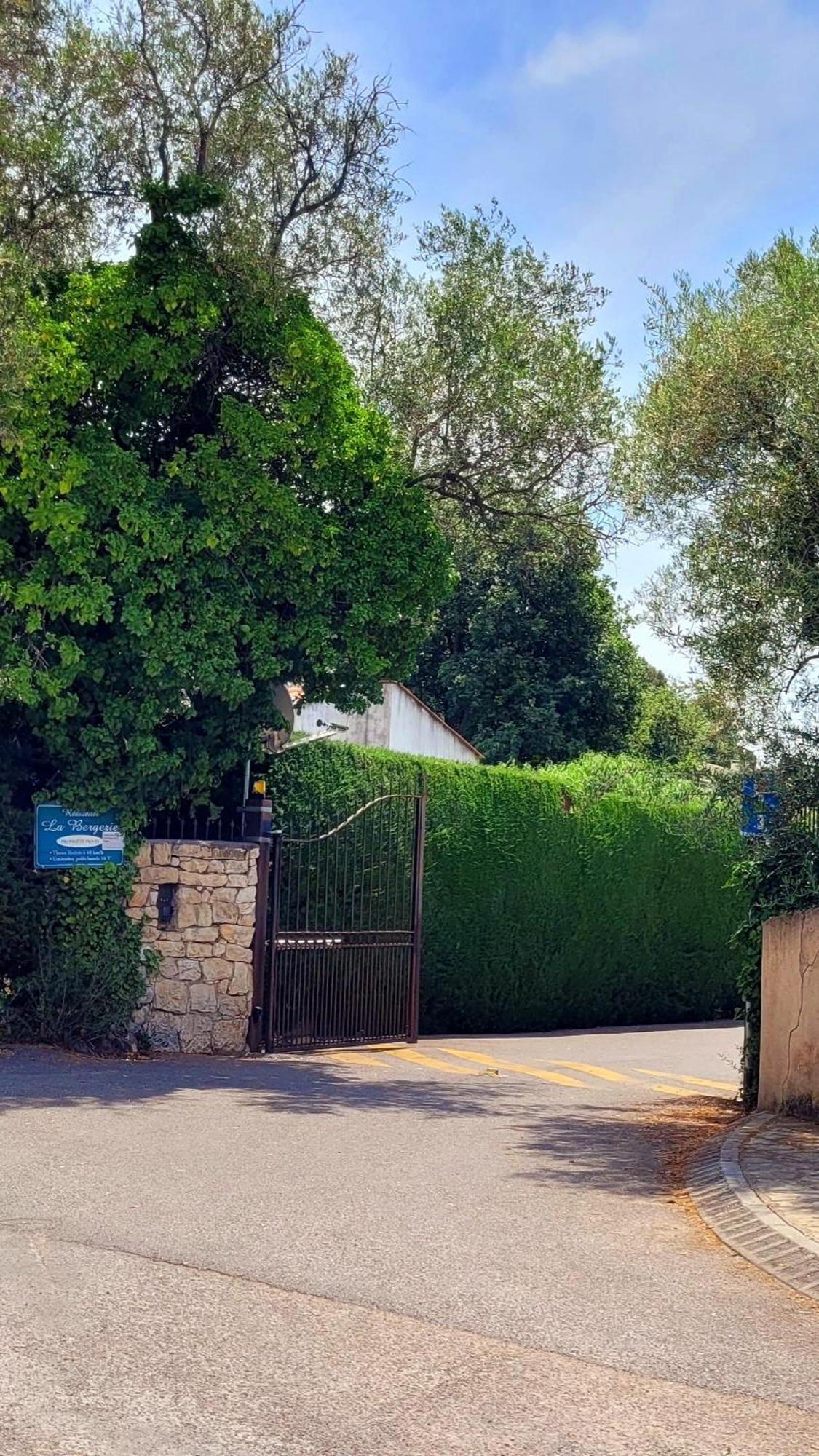 Studio Climatise, Vue Imprenable-Wifi Vence Exterior photo